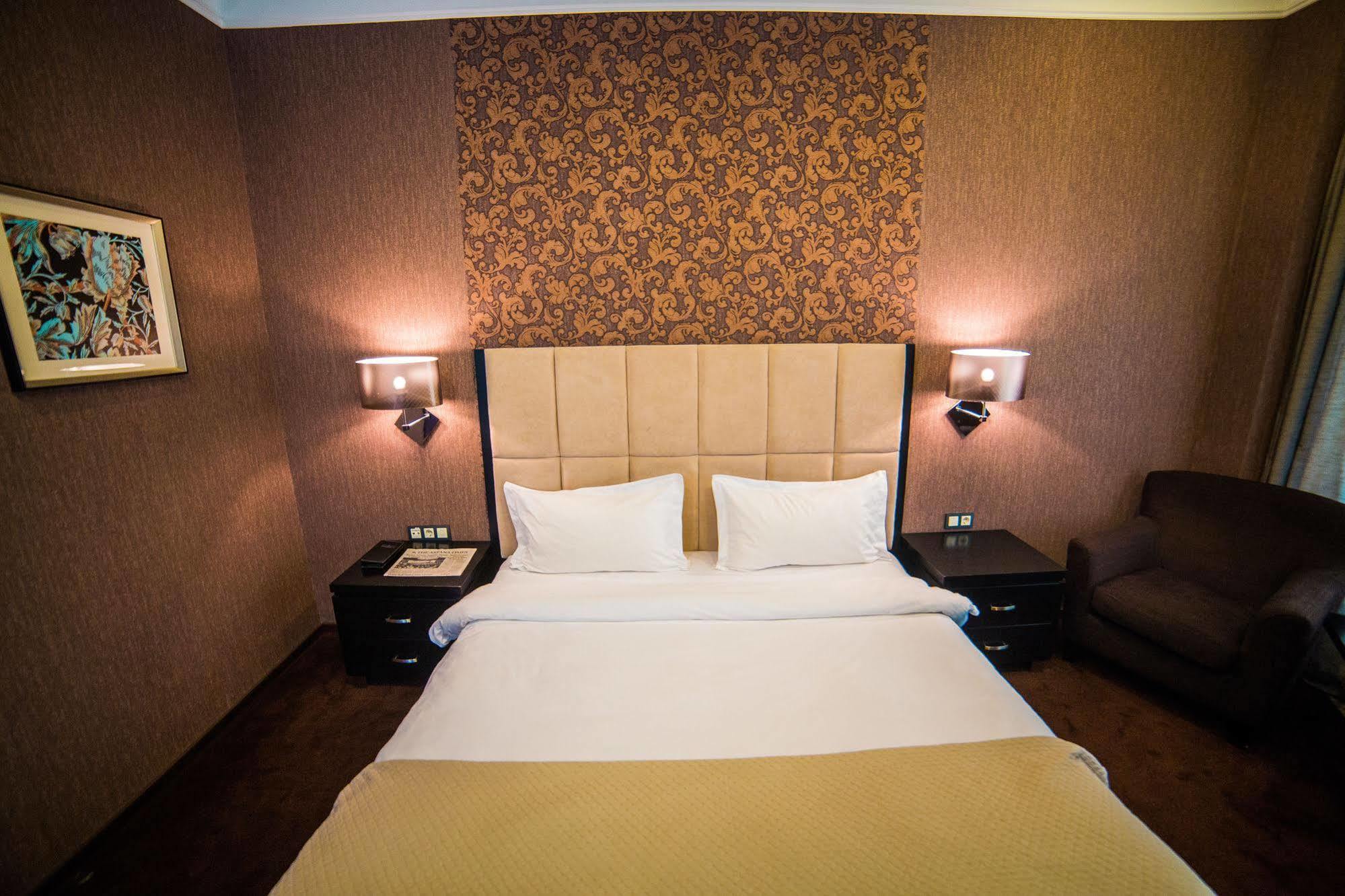 Jelsomino Boutique Hotel Astana Extérieur photo